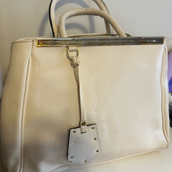 Fendi 2Jours Cream Tote Bag. - Picture 1 of 9